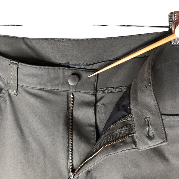 Lululemon ABC Pant Classic Stoney Khaki Tech Pants Reflective Men's 34 Waist - Picture 5 of 14